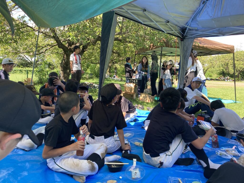 初日の昼食